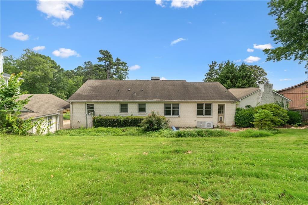 2107 Old Dallas Road SW