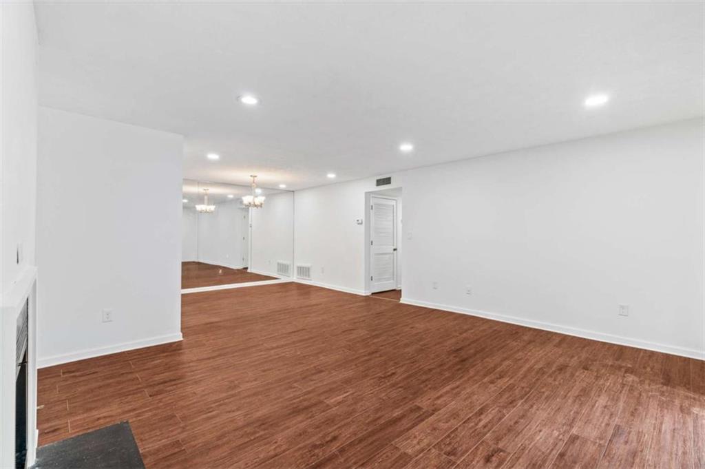 1301 Cumberland Court