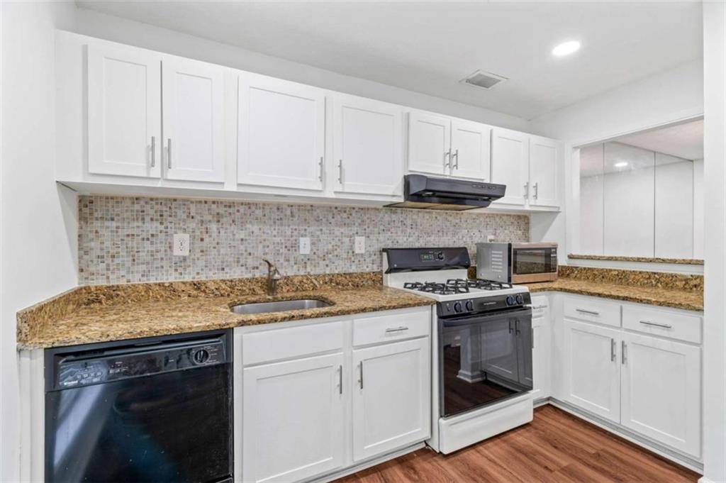 1301 Cumberland Court