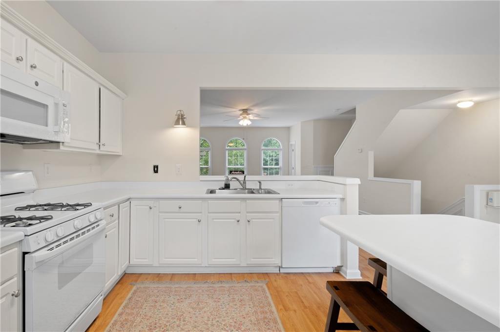 2310 Towneheights Terrace SE Unit 10