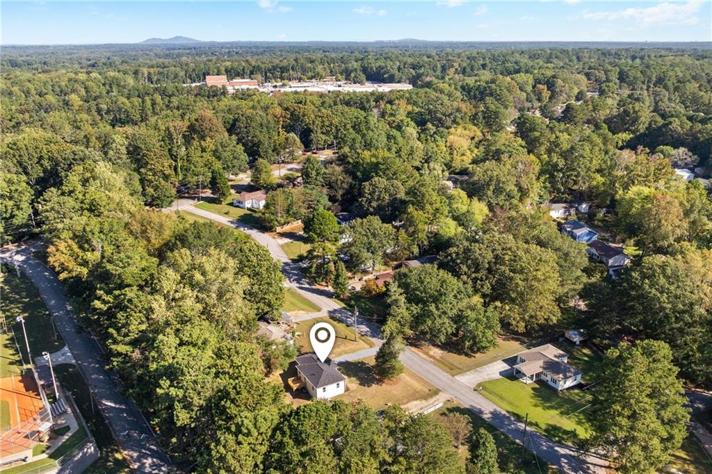 6320 Sweetbriar Drive SW