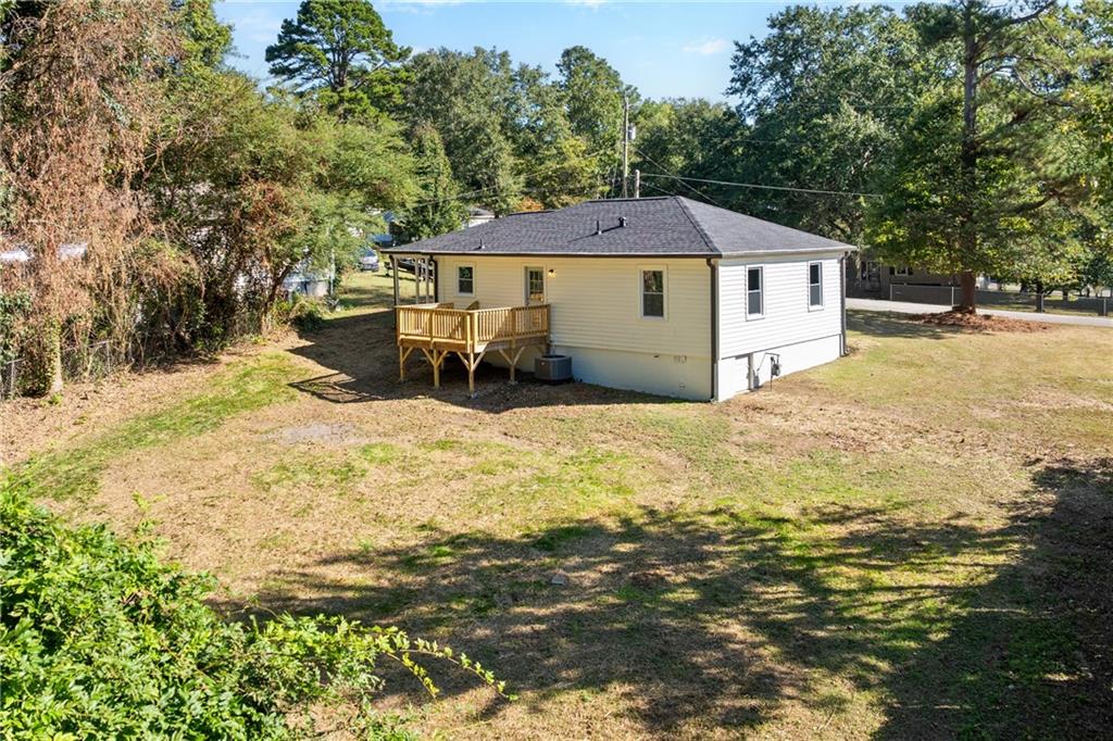 6320 Sweetbriar Drive SW