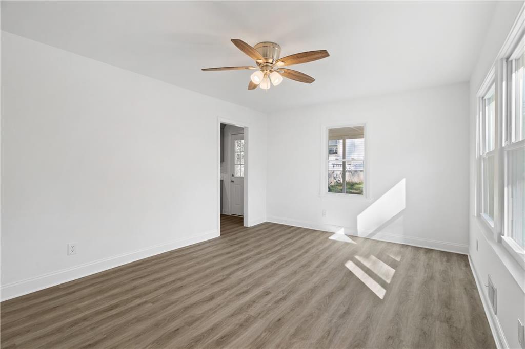 6320 Sweetbriar Drive SW