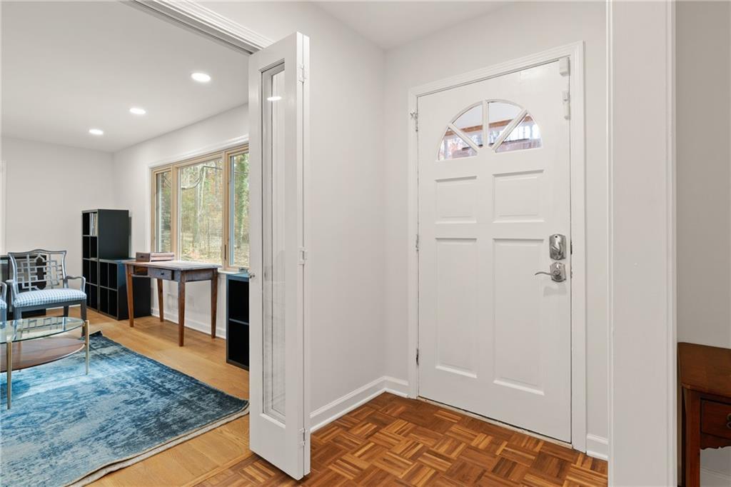 2608 Laurelwood Road