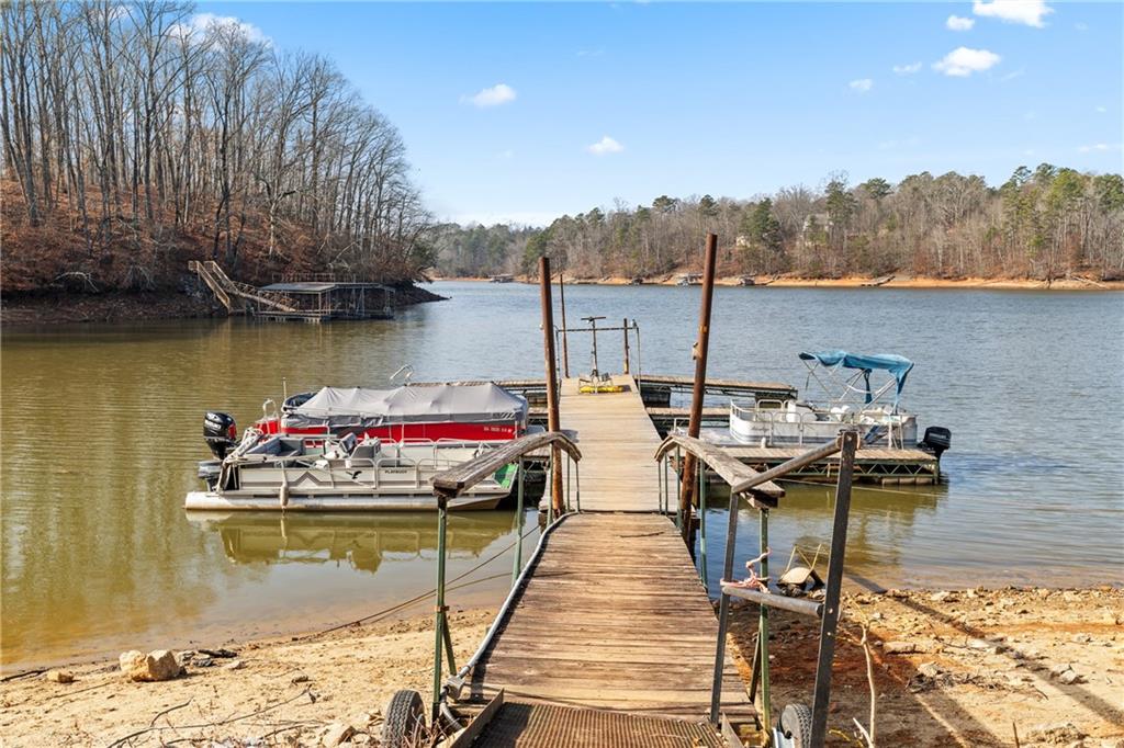 5523 Mount Shores Circle