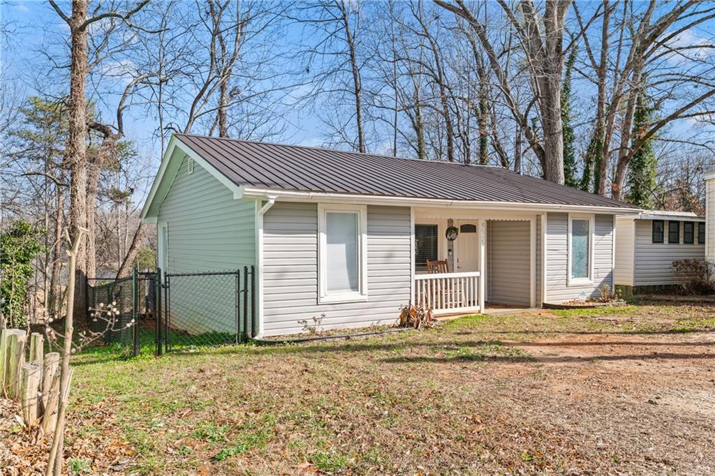 5523 Mount Shores Circle