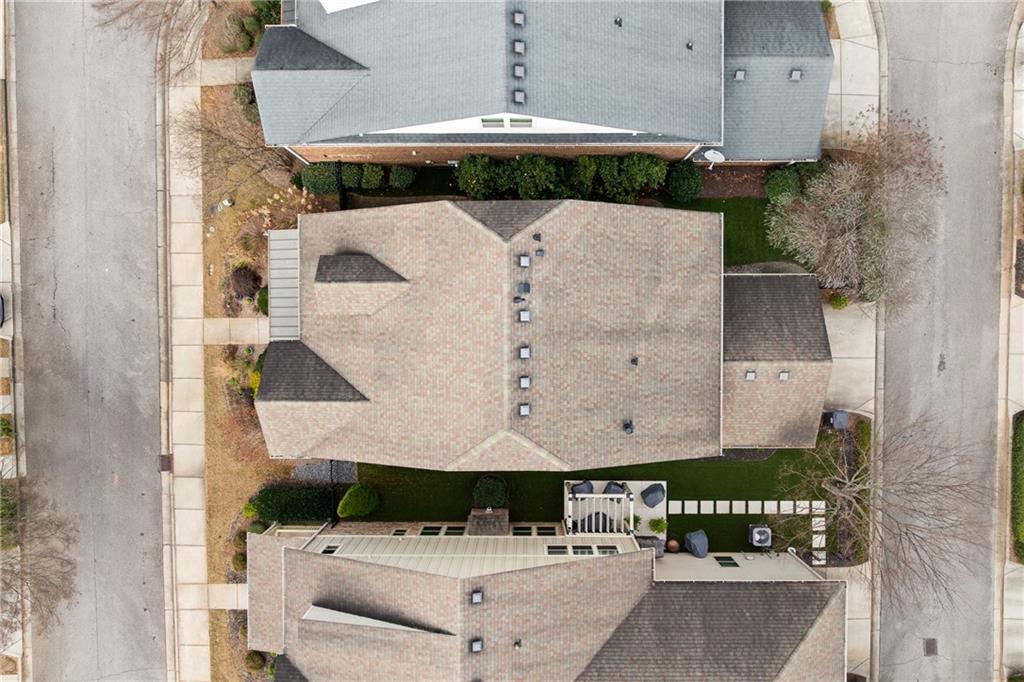 4521 W Village Court SE