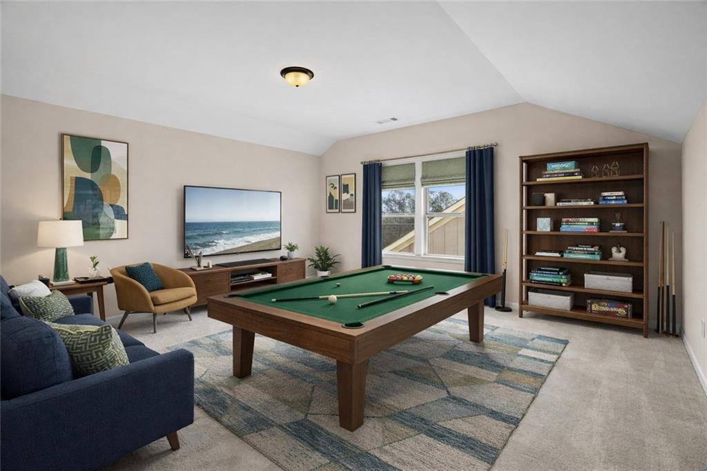 4521 W Village Court SE