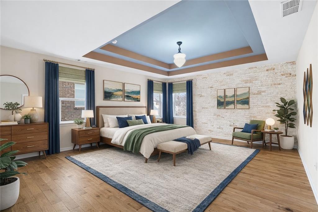 4521 W Village Court SE