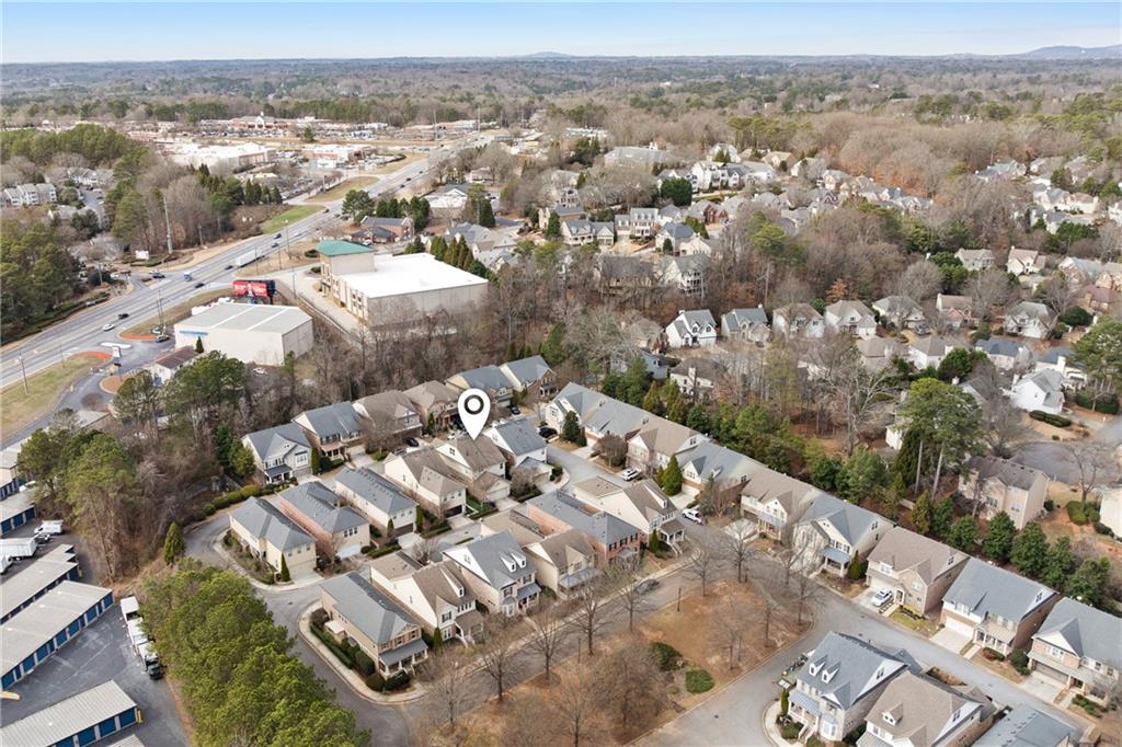 4521 W Village Court SE