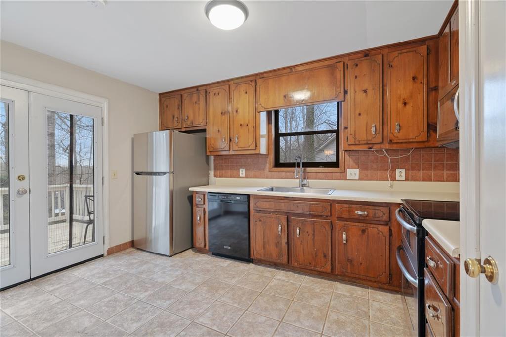 2771 Hawk Trace Court NE