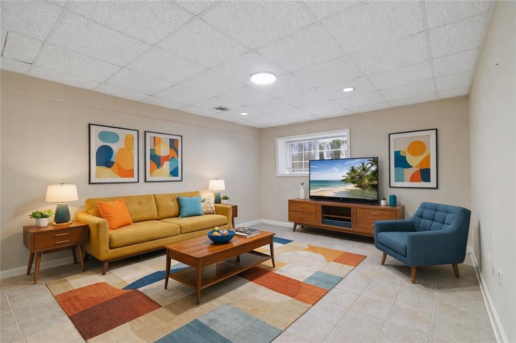 2771 Hawk Trace Court NE