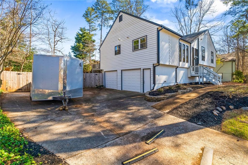 3036 Leafwood Drive SE