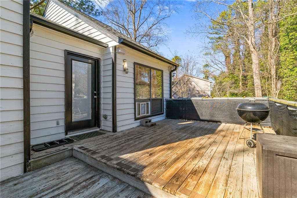 3036 Leafwood Drive SE