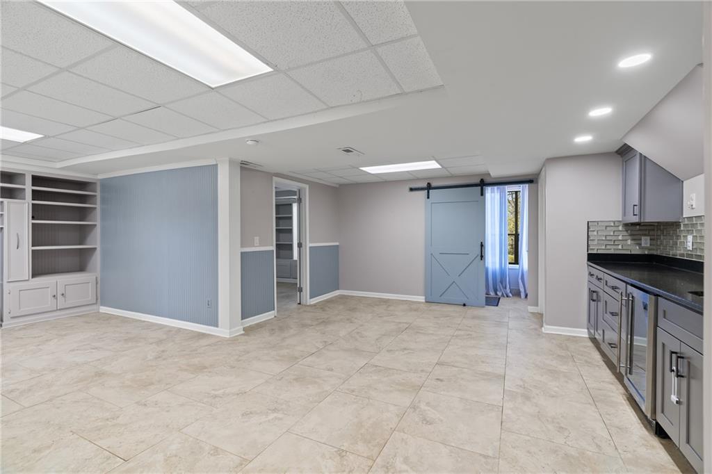 3036 Leafwood Drive SE