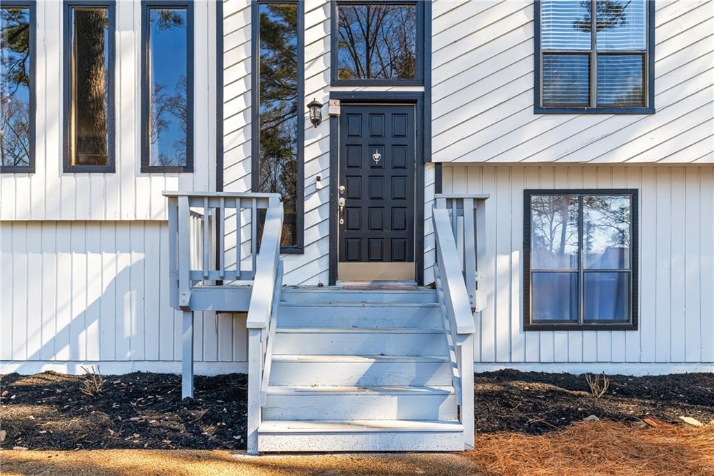 3036 Leafwood Drive SE