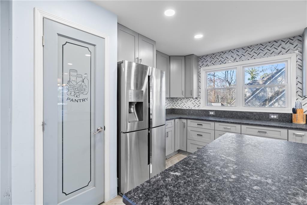 3036 Leafwood Drive SE