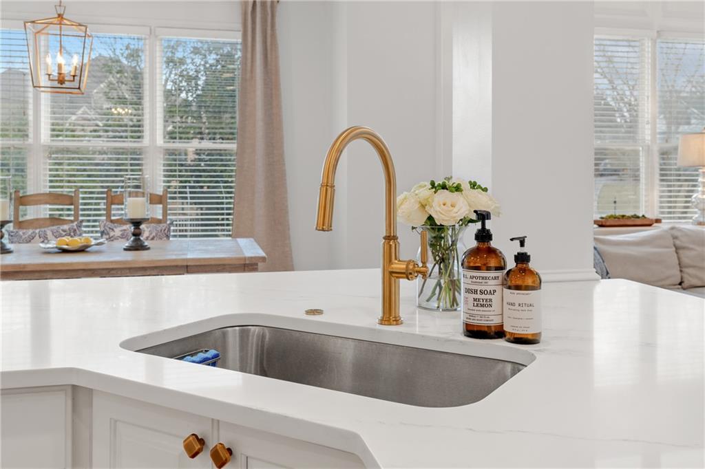 3092 Addie Pond Way SW