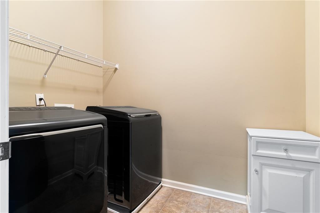 7054 Elmwood Ridge Court