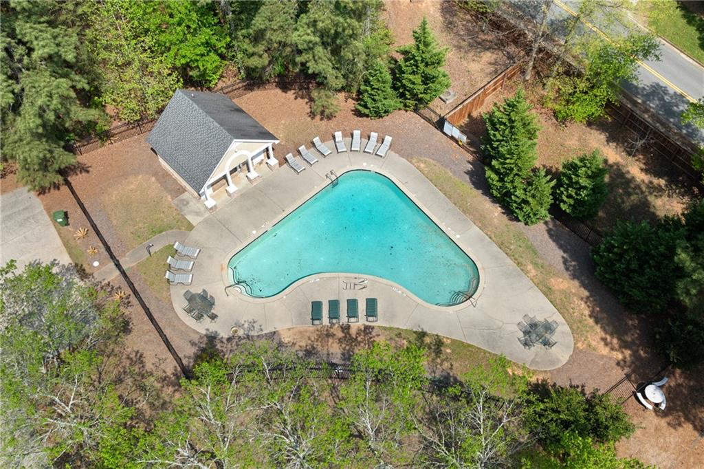 760 Gates Lane
