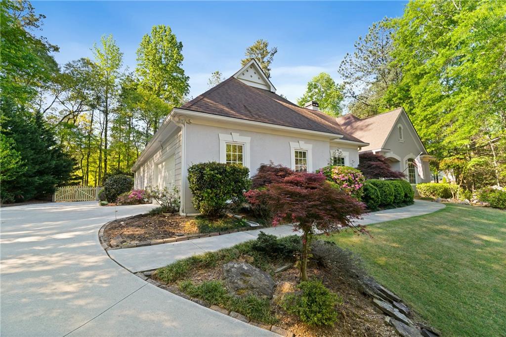 735 Mill Circle