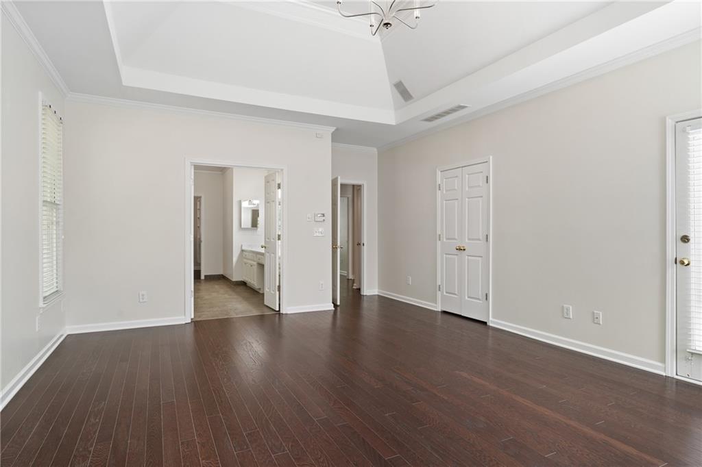 735 Mill Circle