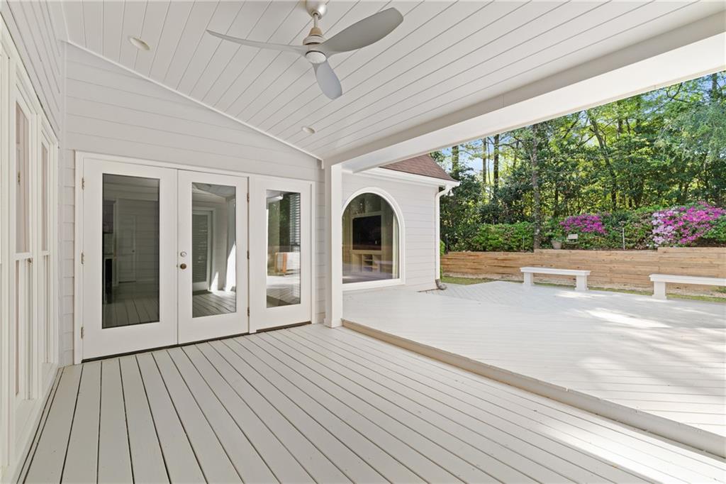 735 Mill Circle