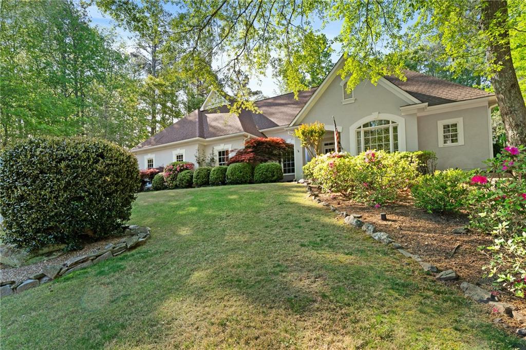 735 Mill Circle