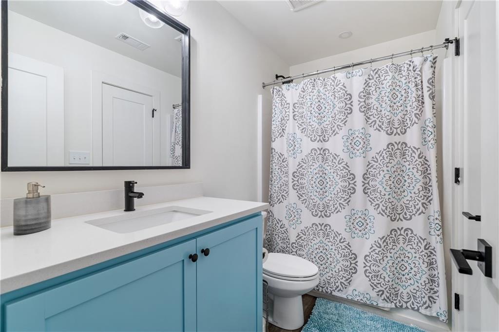 206 Celestial Circle