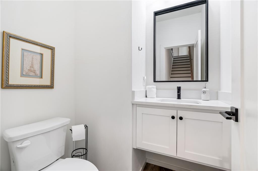 206 Celestial Circle