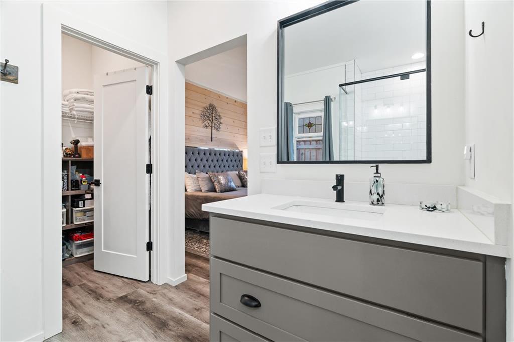 206 Celestial Circle