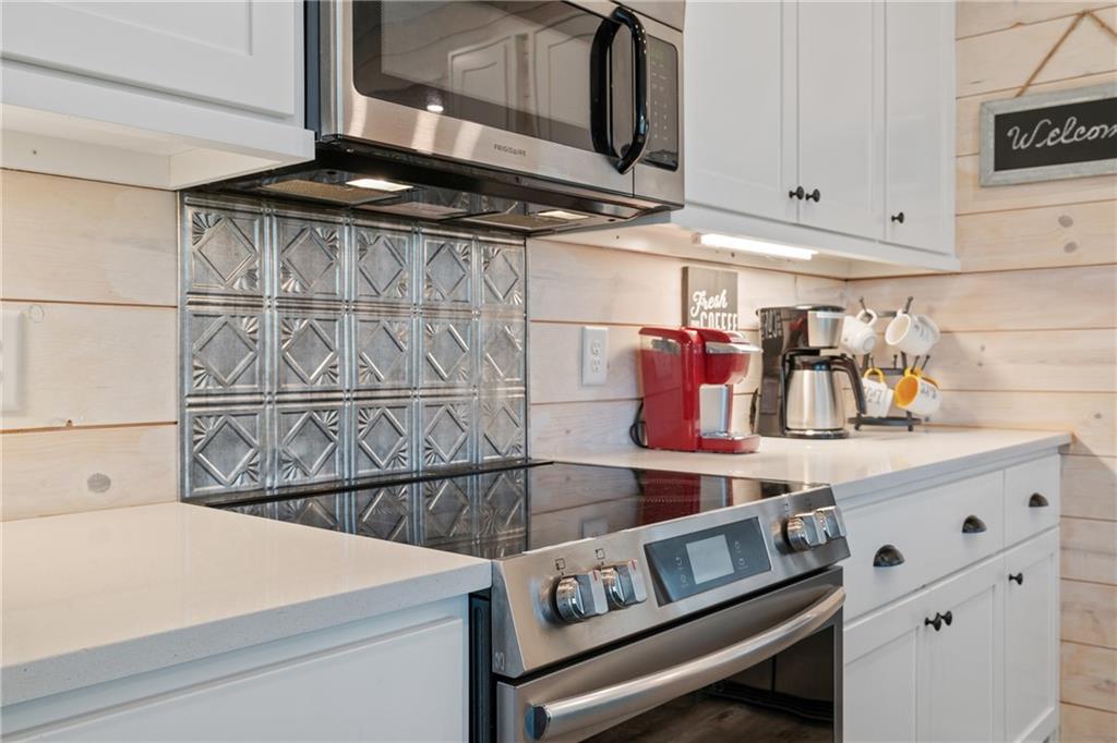 206 Celestial Circle