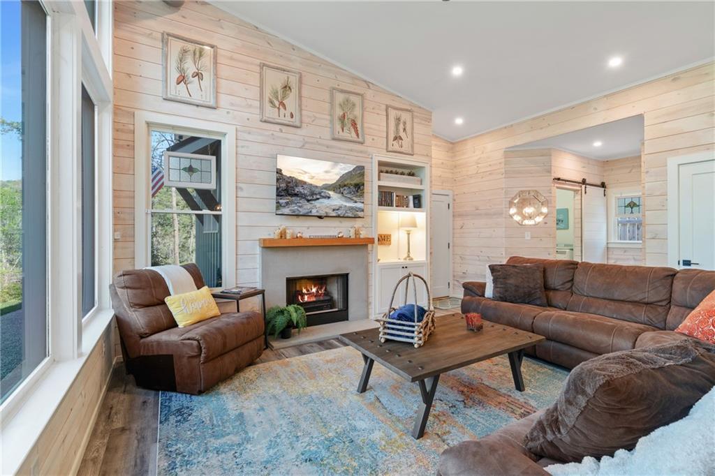 206 Celestial Circle