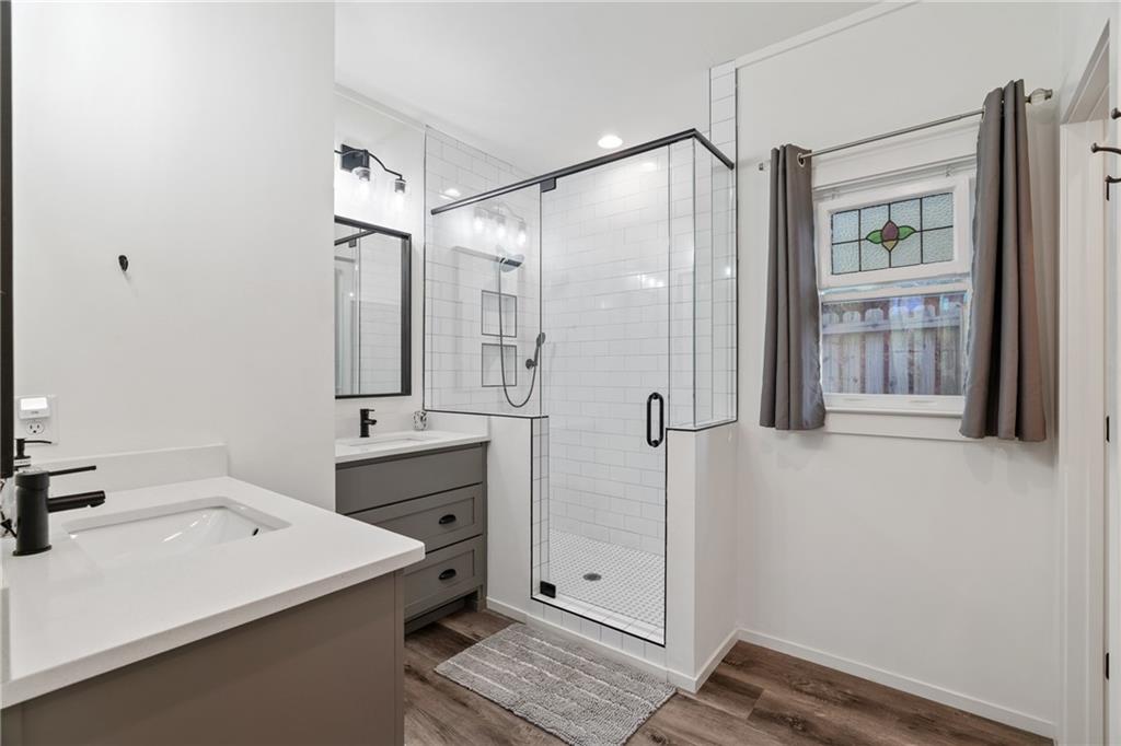 206 Celestial Circle