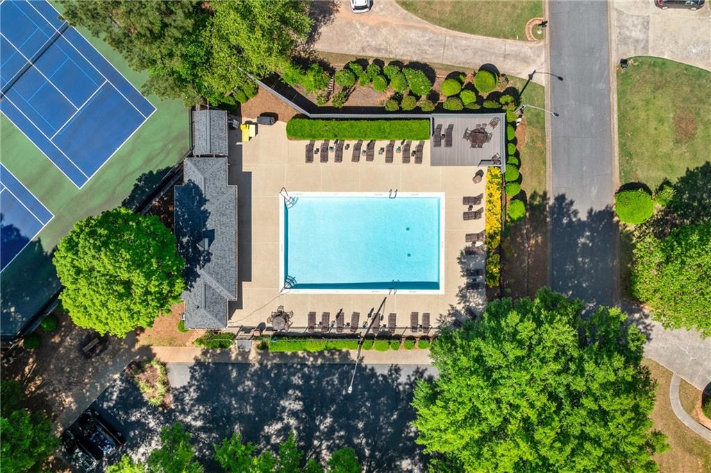 1325 Willow Tree Drive