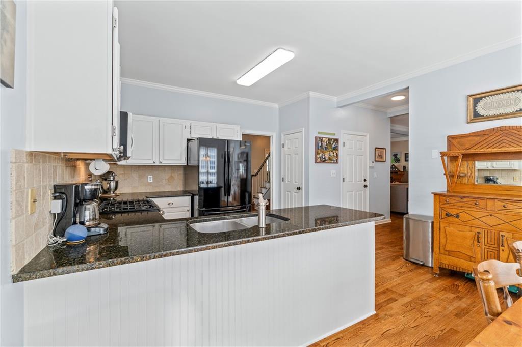 1325 Willow Tree Drive