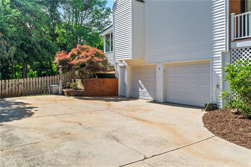 1325 Willow Tree Drive