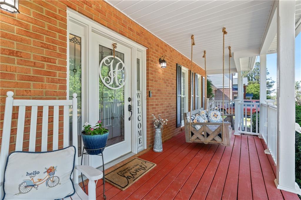 1325 Willow Tree Drive