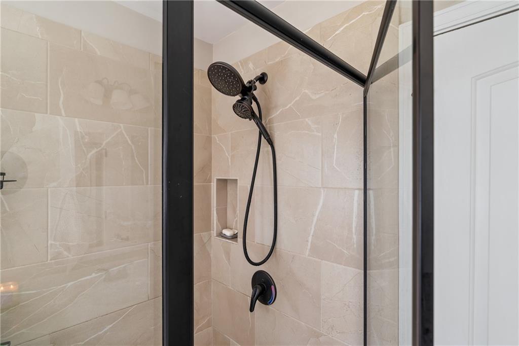 118 Whitley Crossing