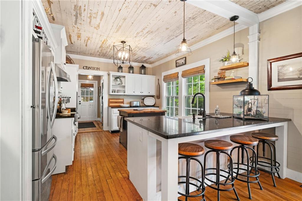 5743 Union Hill Road