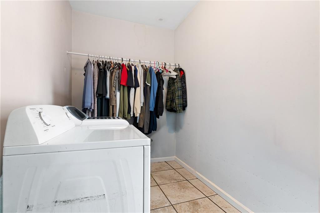 3043 Milford SW
