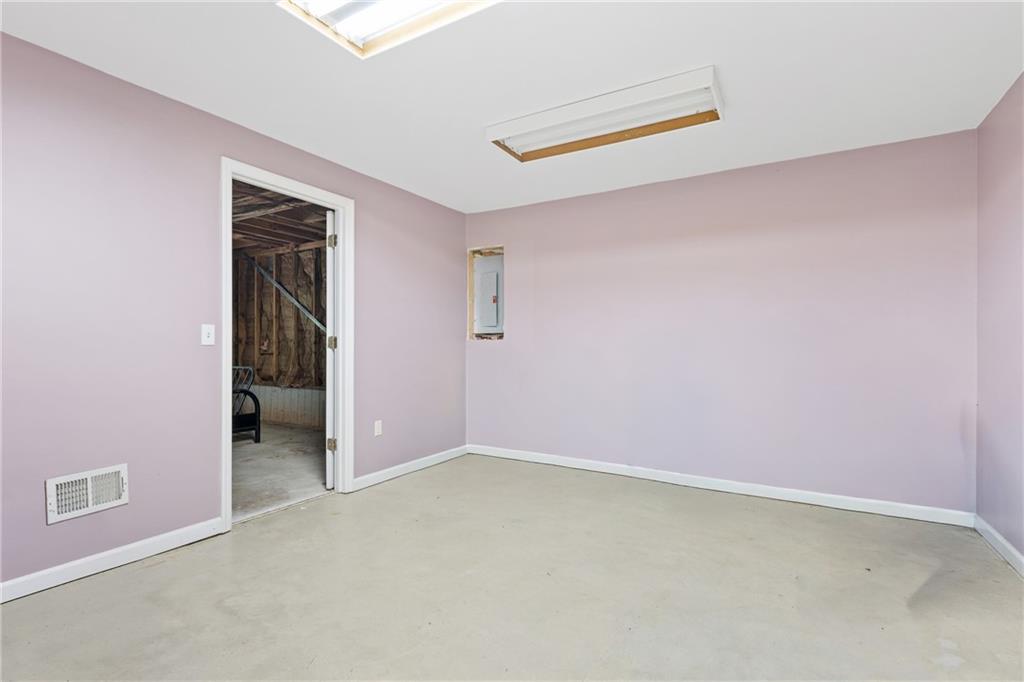 3043 Milford SW