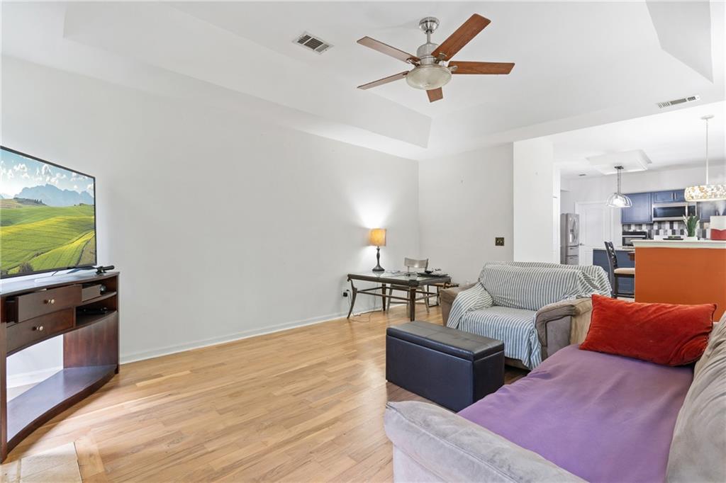 3043 Milford SW