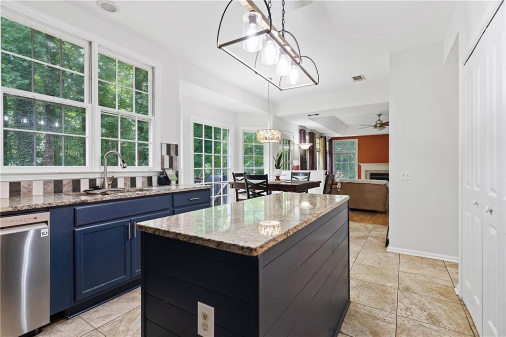 3043 Milford SW