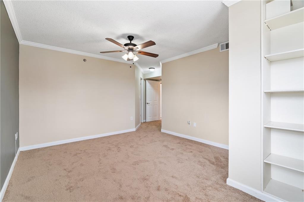 795 Hammond Drive Unit 701