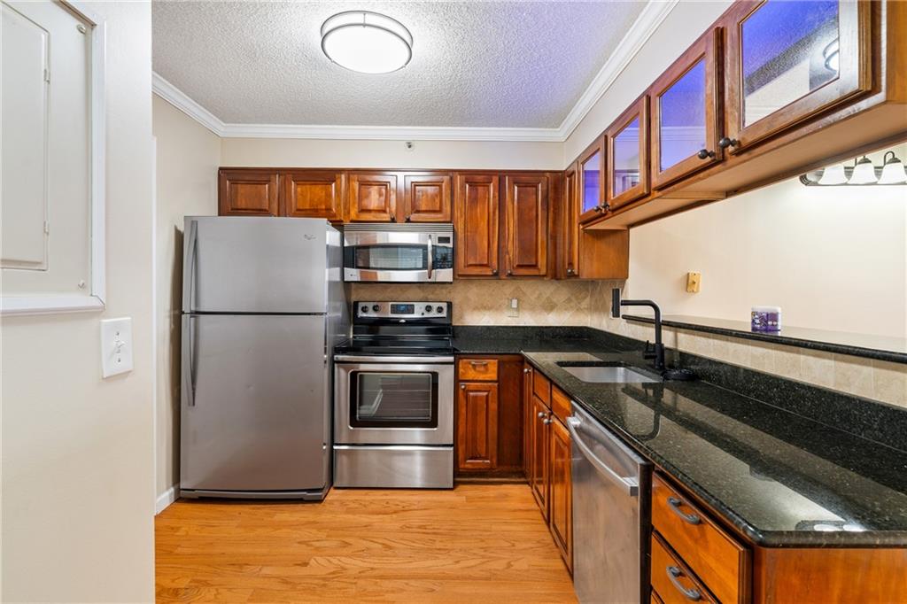 795 Hammond Drive Unit 701