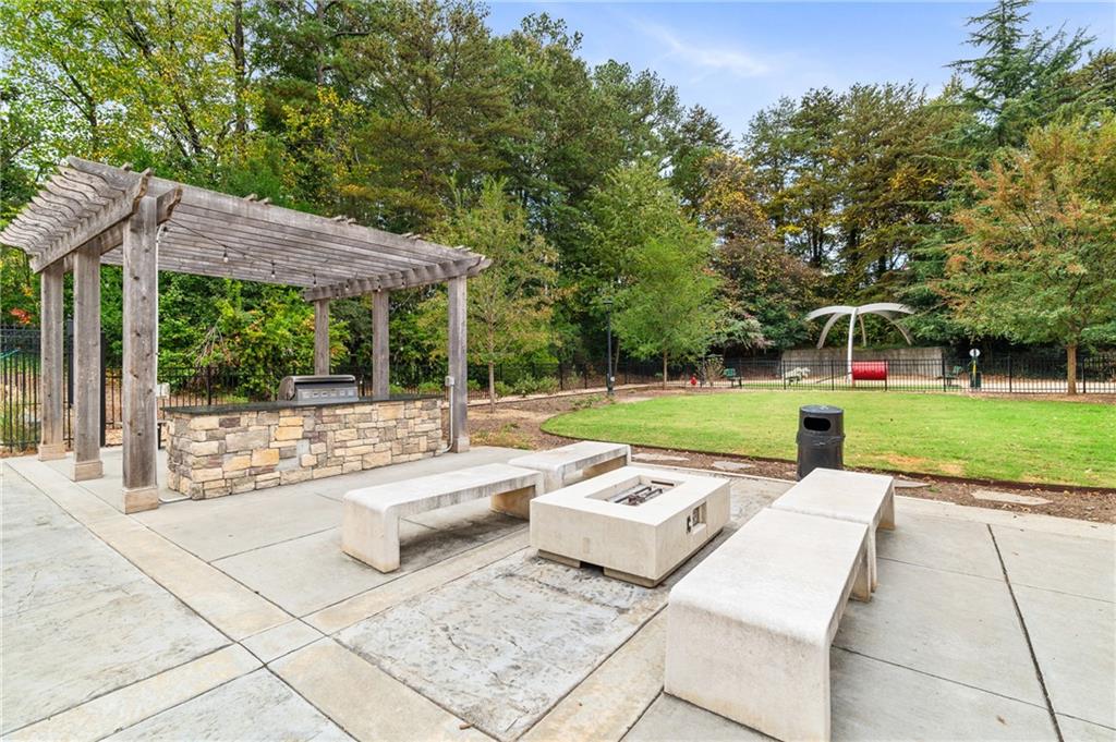 795 Hammond Drive Unit 701