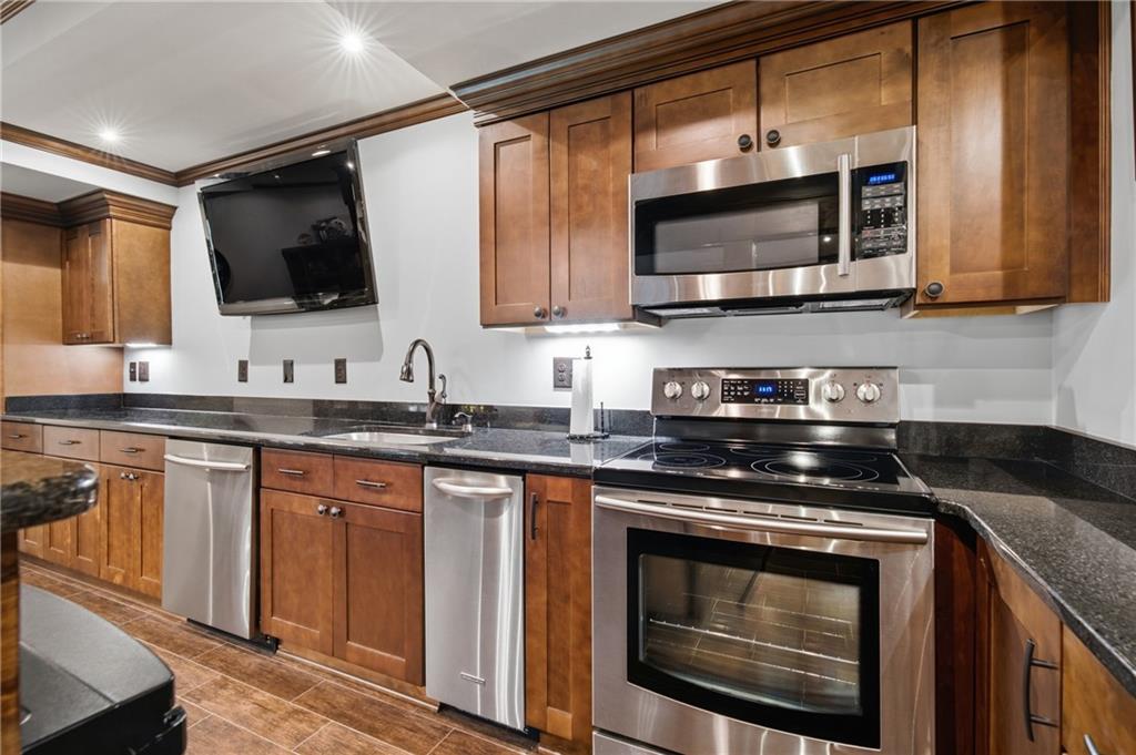 4449 Redan Court