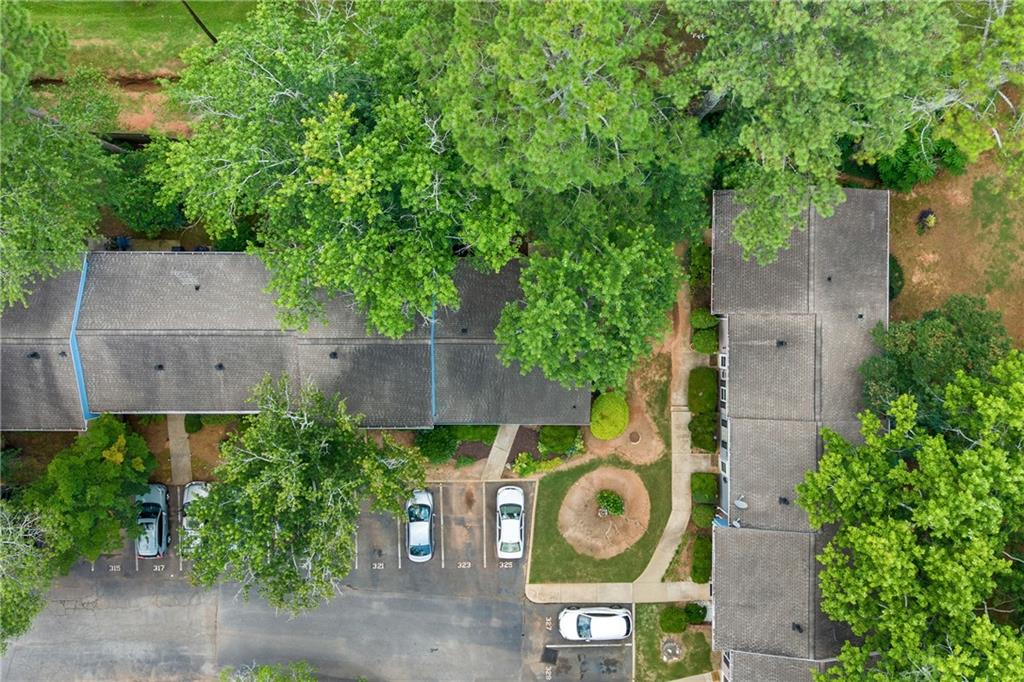 323 Cabaret Court SW