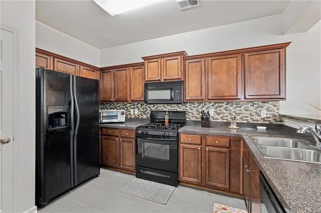 7215 Rockhouse Road Unit 15
